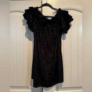 Umgee Black Velvet Off-Shoulder Blouse